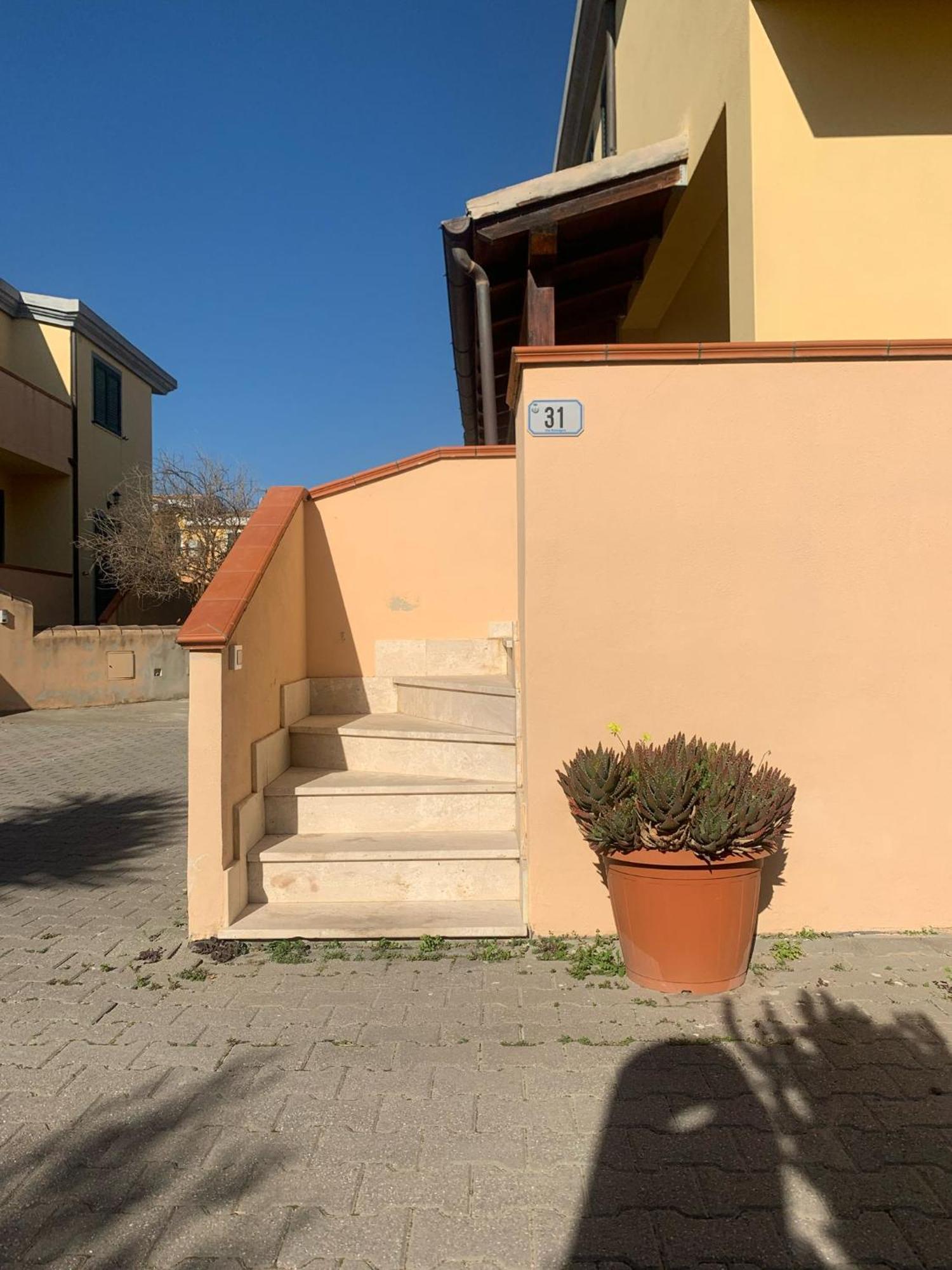 オロゼーイ Casa Menucciaヴィラ エクステリア 写真