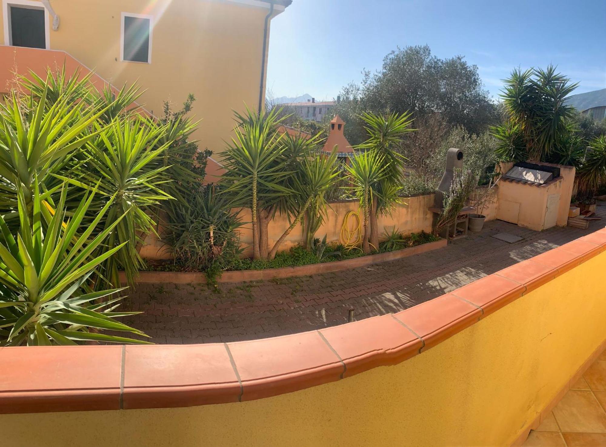 オロゼーイ Casa Menucciaヴィラ エクステリア 写真
